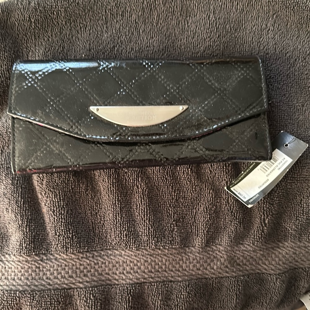 Kennth Cole wallet